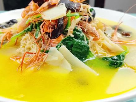 正宗的老鸡汤,农村散养的那种,煮兴化的百叶,味道好超越你想象 #我是美食创作者 #兴化煮百叶 #厨艺教程