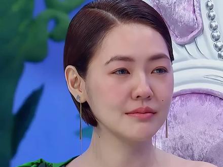 明明大s一周年忌日,为何儿女在广州游玩?不祭拜不等于不爱,思母之痛怎忍心再上演一次#大s #具俊晔 #小S #影娱热点团 #内容启发搜索