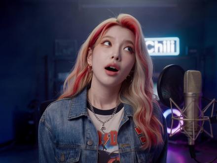 黄仁勋的蛋糕理论火了!AI时代你在哪一层 #AI新星计划 #黄仁勋 #AI五层蛋糕 #AI #AI创作浪潮计划