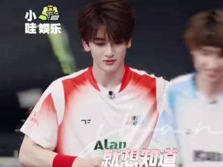 这个左邓到底咋了啊?!#左邓 #左航邓佳鑫 #时代峰峻 #TF家族三代 #CP