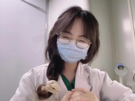 想我了就给我打,号码没变,就一个,工行的(超皮)#学医的女孩子 #专治不开心 #同城热门