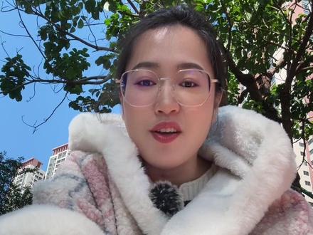 上班最大的意义,不只是那点工资,而是工作能让你有规律的生活,有见人的机会,有稳定的社交圈子,还有来自客户,同事,或多或少的压力,可以锻炼心智,能促进你不断前进,不至于越来越堕落。
工作不仅给我们带来物质上的收入,更带给我们精神上的满足。通过有规律的生活,我们得以自律和充实;通过见人的机会,我们得以理解和接纳;通过稳定的社交圈子,我们得以支持和帮助;通过压力的锻炼,我们得以成长和突破。
#原创视频 #知识分享