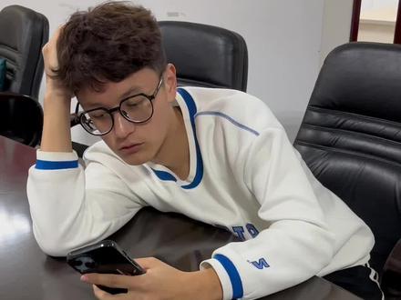 #校园墙 假如校园墙是这样的