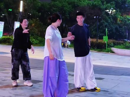 #苦乐要自渡 不卑不亢 活成自己的光🔥#曳步舞