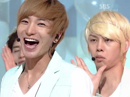当年#superjunior 《Noother》打歌舞台,#金希澈 表示真的很不喜欢这首歌,和#利特 鲜明对比