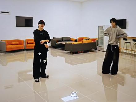 我觉得我这个推测很合理,而且不算CP脑,正常对话就应该是这样的ggs你真的很🐶#橹穆 #橹穆99 #新音纪录片