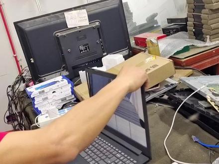 联想IdeaPad 330C-15IKB更换屏幕,方法对,三五分钟完事!