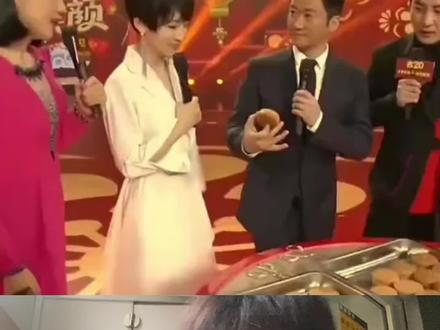 硬汉也有可爱的一面#内容太过真实 #吴京 #战狼@DOU+小助手