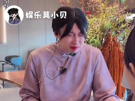 邪恶紫薯精遇到了冷脸教官杨经理#紫薯精 #周小闹 #搞笑 #甩锅