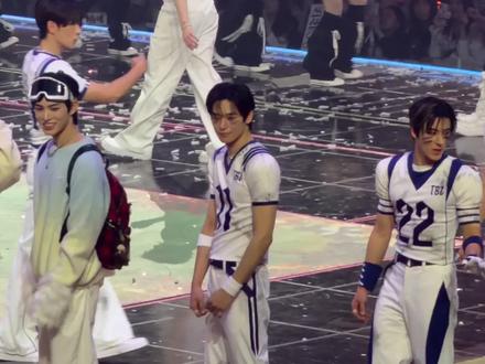 关于🐤帮小貂找到价值20w耳环的全过程#straykids #李龙馥 #黄铉辰 #sbs歌谣大战