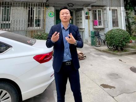 这价格跌麻了,罗南新村地铁站附近的小两房!#同城优先 #一个敢说真话的房产人 #捡漏房 #地铁口的房子 #罗南二村