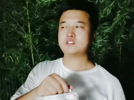 激光炮车灯图片 778a8b3fb845f96b511f1a9d5d37da46~tplv-dy-resize-origshort-autoq-75:330.jpeg?x-expires=1988388000&x-signature=0atzTQltL%2F6pnZ%2Fp%2F1vj16VfACk%3D&from=3213915784&s=PackSourceEnum_AWEME_DETAIL&se=false&sc=cover&biz_tag=pcweb_cover&l=20230107024610A0FA20763341204CD3F7