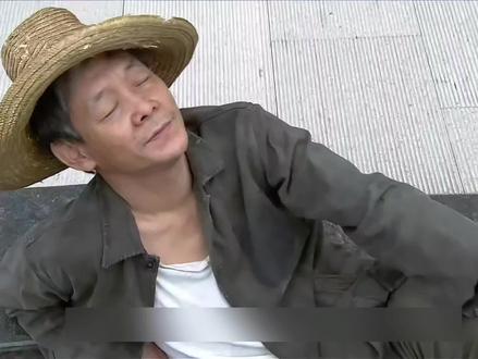 韩春明为什么花十万买下陈建军的假笔筒,难道是打眼了!#好剧推荐 #正阳门下韩春明