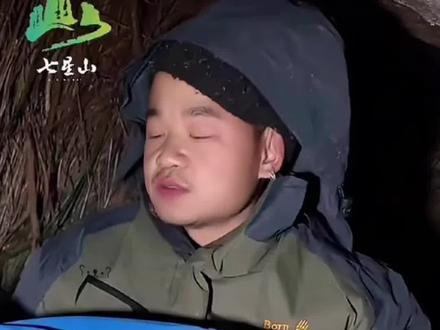 荒野求生决赛,苗王这个操作太精了!