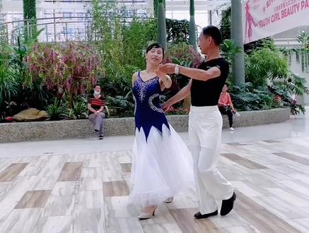 一曲平四拉花完整版送给大家! #交谊舞