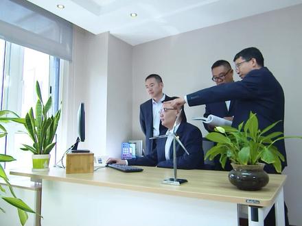 股票简称:嘉泽新能
股票代码:601619
合作开发风光发电项目