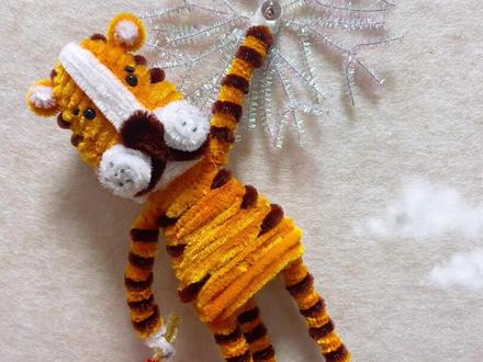 扭扭棒—虎教程1
虎年快乐呀姐妹们!
#diy
#扭扭棒
#教程