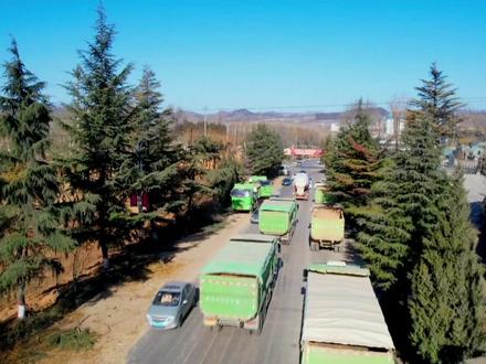 抢前抓早 先谋快动 | 更乐镇上演“三拆四治五提升”“加速度”