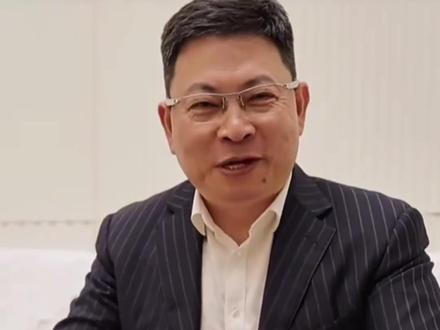 华为黑科技WatchD2自带气泵气囊的手表相当好用#华为手表#华为watchd2#数码科技#华为新春礼#一马当先年年有为