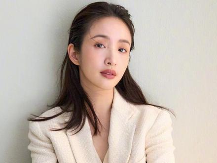被情感PUA两年 是角色拉了林依晨一把 #林依晨