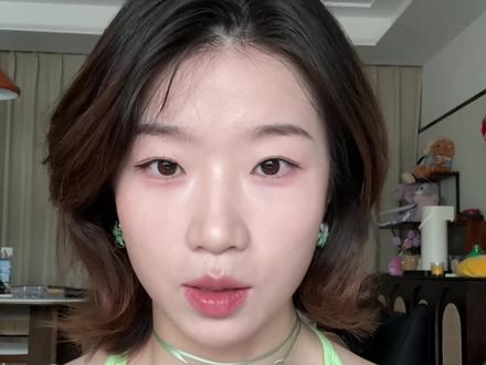 画腻日常妆,来试试“虫”式少女妆! @榨虫子汁(线下招生)