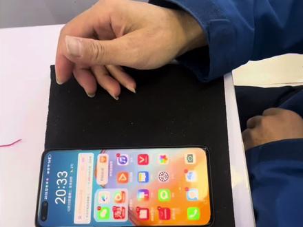 华为手机荣耀手机手充电充到60%就不充???#世纪威锋 #世纪威锋换电池