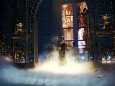 "这吹不出褶子的平静生活,也像钻石般闪耀发光"#diamonds #Rihanna #音乐分享