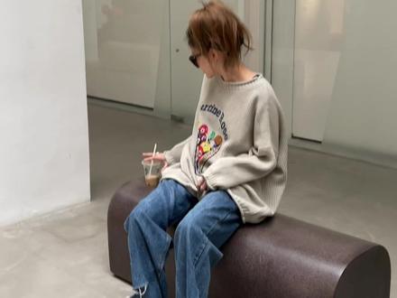 #ootd穿搭 厚底鞋显高,保龄球毛衣。