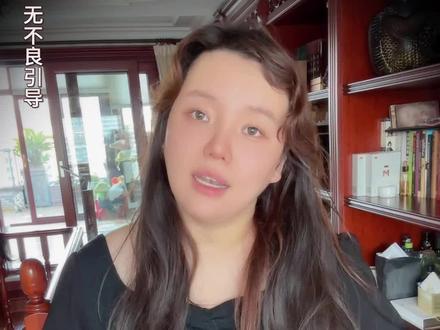 上次有两百多万人看过我的《明星同款手串》,大家都在问“这些手串到底在哪儿买🤔”。我这不就来了嘛🙋,记得码好收藏哦!#文玩手串 #手串 #寺庙祈福