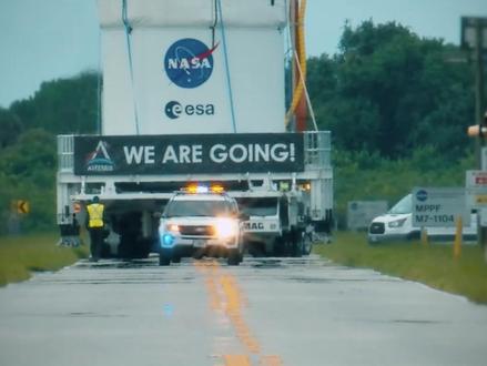 阿尔忒弥斯2号平安返回,人类54年来最疯狂的太空赌博有了结果 #阿尔忒弥斯2号 #探索宇宙 #登月 #科普 #青年创作者成长计划 @抖音科普