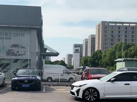 分享一下当前ct5的行情价格,和开了一年亏了多少钱,到底要不要置换呢#凯迪拉克ct5 #dou是好车