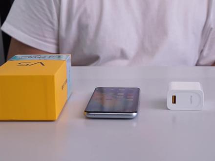 realme真我V5上手分享:这几个优缺点,不吐不快!