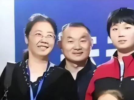 因为爸爸的一句话蒯曼深夜发文#体育精神#国乒#世界冠军#蒯曼