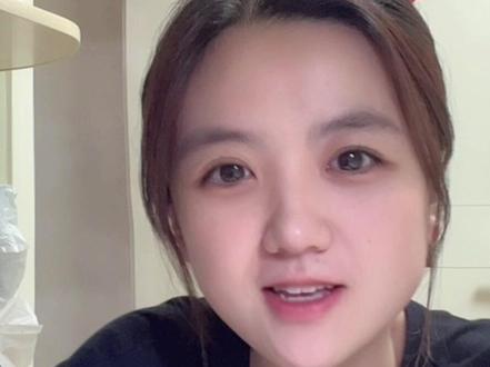 闲聊一下,出国都需要办什么卡#银行小姐姐 #vlog日常 #留学