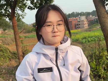 大学生素质高 #大学生在家现状