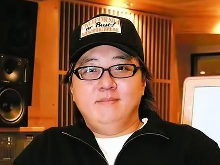 袁惟仁告别仪式!乐坛黄金时代落幕#众星送别袁惟仁 #随拍 #袁惟仁 #vlog十亿流量扶持计划