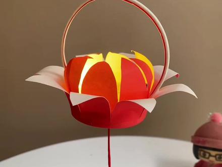 马上元宵节了,教你用两个纸杯做出好看的灯笼!记得收藏做起来!
#新年拍出超好运 #内容启发搜索 #元宵节手工#纸杯手工 #创意灯笼手工