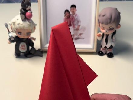 一张纸就能玩疯!和娃折个手响炮,甩出去“啪”的一声,快乐直接拉满~ 谁的童年DNA动了?快带娃解锁这份低成本快乐!#亲子手工 #童年回忆杀 #手工玩具#手工