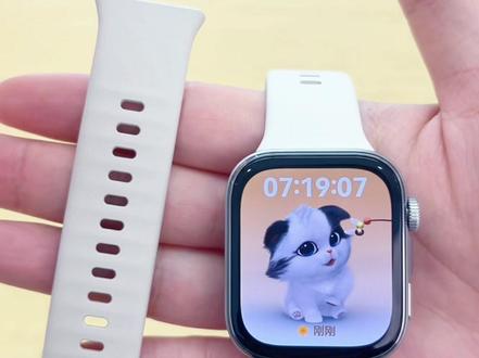 终于可以随便换各种好看的表带了~#表带 #华为手表