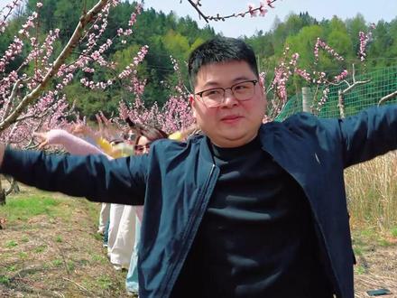 毛尖山乡红旗村书记喊你来赏花、喝茶、踏青哦~ #岳西 #第十七届大别山映山红旅游文化月 #春游江淮