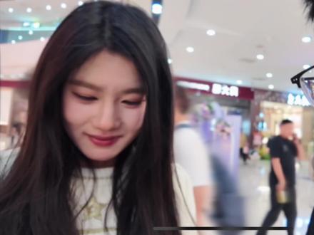 这是属于我 我和你 我们的瞬间@馨宝儿