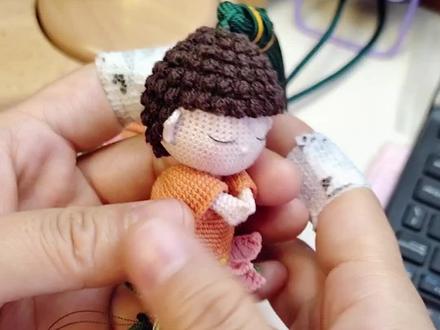 佛陀车挂钩织-头部钩织方法#爱生活爱编织 #钩针教程 #钩织佛陀 #佛陀车挂 @抖音小助手