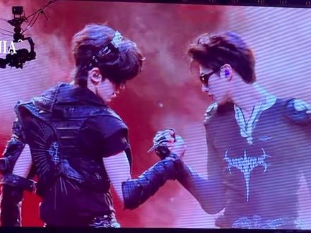 拿什么输 夯爆了#朝天门 #荣耀之战 #左航 #朱志鑫