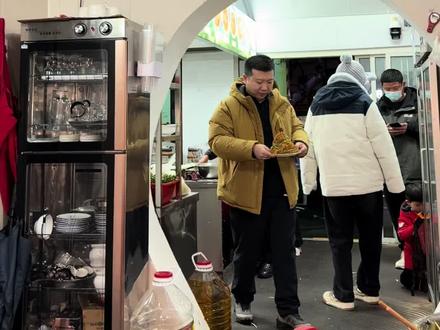 河南人有自己的圣诞树🎄#河南#河南美食#焖面