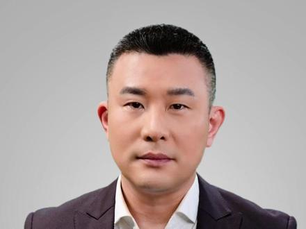 直播微视评:学生放春假,家长拿什么陪伴?