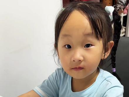 5岁小朋友的画画日常#小朋友画画 #派大星 #儿童绘画