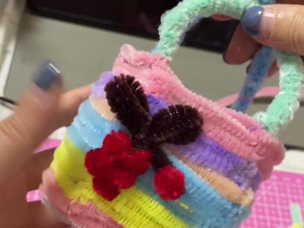 扭扭棒-马卡龙小篮子教程
#做手工我是认真的 #扭扭棒 #教程来了 #做喜欢的事 #我的手作