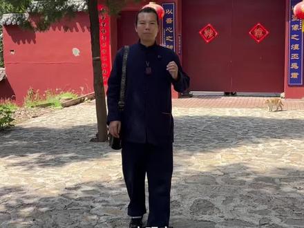 枣庄夹谷山聚仙宫主供泰山奶奶,带着泰山奶奶回祖庭沿途朝拜供奉 #晒出你的祈福方式 #创作者中心 #创作灵感 #道闲生 #带着泰山奶奶回祖庭