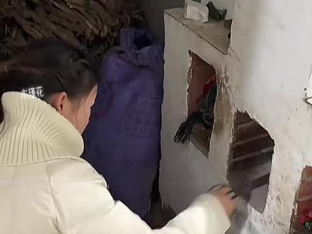 木工李哥米米在中国老家,双向奔赴的爱情来到中国米米的可爱全家人都喜欢!