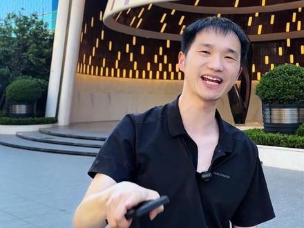 大成乐府准备再开盘 大成乐府
最后一栋楼
领取详细资料
#李同
#大成乐府
#四代住宅
